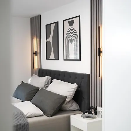 Modernes Design-apartment - Nahe - Parking - Self-check-in * רויטלינגן